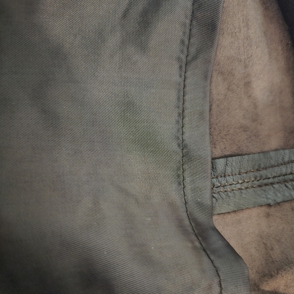 Vintage Buttery Soft 100% Leather Cache Mini Skirt - Size 12 - Picture 8 of 9